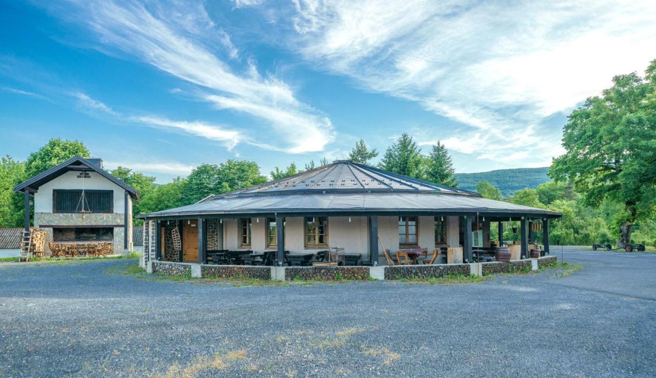 Resort Big House Plitvička jezera Licko Petrovo Selo Exterior foto